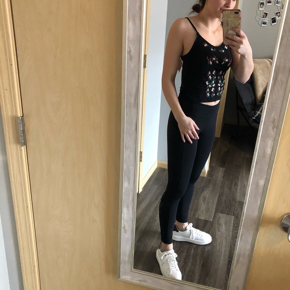 Tank top - Picture 3 of 4